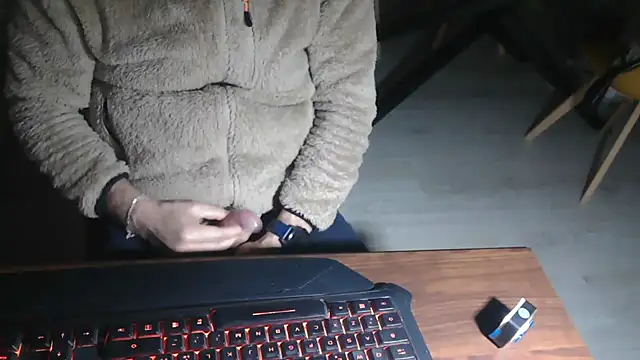 Adri gard online show from 03/15/26, 09:32