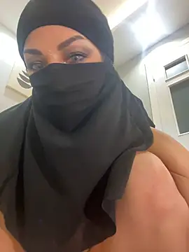 Amberonee31 online show from 02/10/25, 10:51