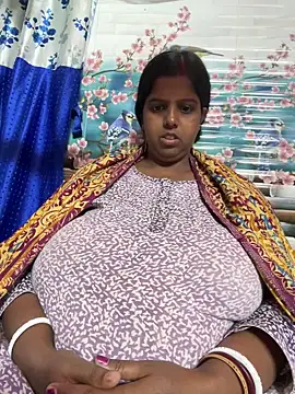 Beauty-queen online show from 03/03/26, 11:49