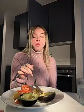 Snapshot of Alirawrz chatting on 01/15/26, 08:52 Alirawrz online show from 01/15/26, 08:52