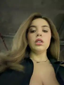 Alirawrz online show from 06/08/26, 03:56