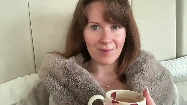 redheadrosie69 online show from 03/19/26, 09:35