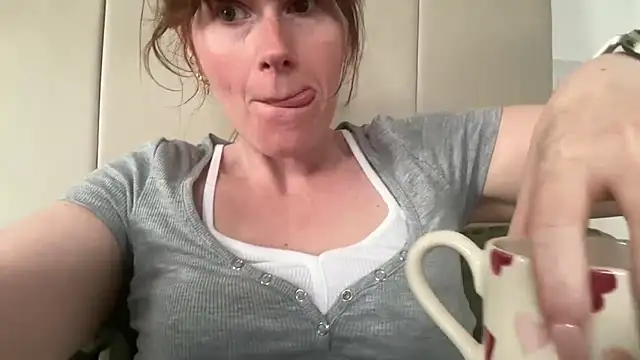 redheadrosie69 online show from 06/29/26, 10:15