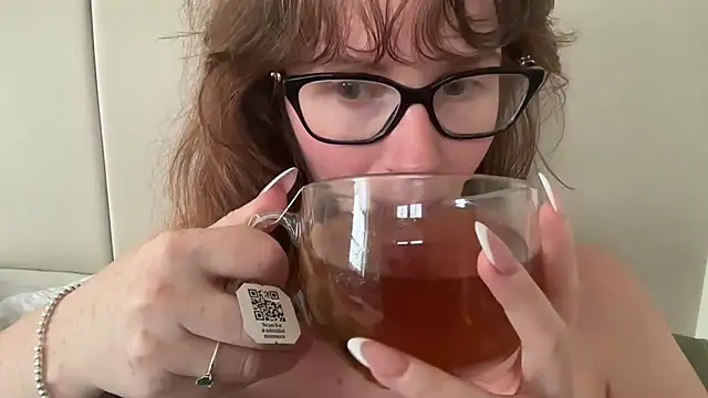 redheadrosie69 online show from 07/05/26, 06:59