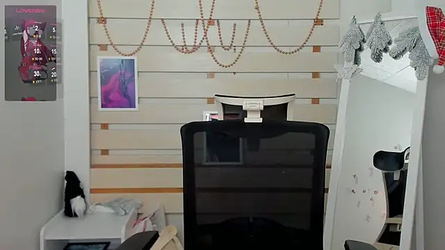 Josephine Kiss online show from 12/24/24, 01:28