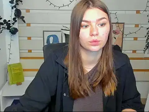 Snapshot of Josephine_Kiss chatting on 05/09/26, 07:46 Josephine Kiss online show from 05/09/26, 07:46