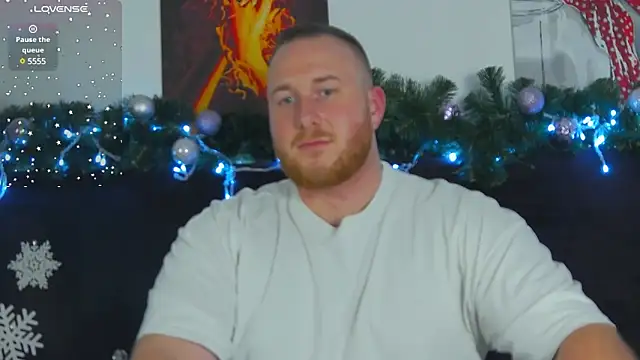 Snapshot of RoddyStill chatting on 12/22/24, 11:33 RoddyStill online show from 12/22/24, 11:33