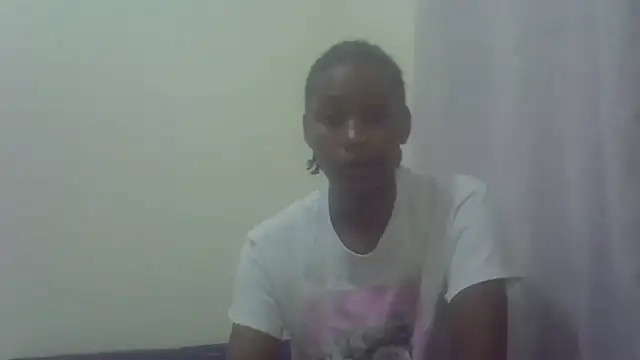 Snapshot of Sweet_Vinkah chatting on 02/20/26, 02:06 Sweet Vinkah online show from 02/20/26, 02:06