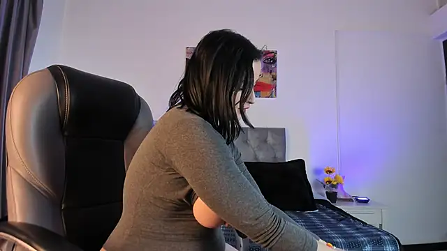 Snapshot of Jayden_Jonnes chatting on 03/22/25, 03:09 Jayden Jonnes online show from 03/22/25, 03:09