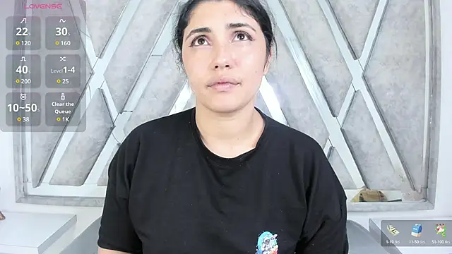 Danna 777  online show from 12/13/24, 05:49