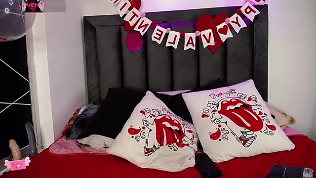 Tifanny Sweett online show from 02/13/25, 11:39