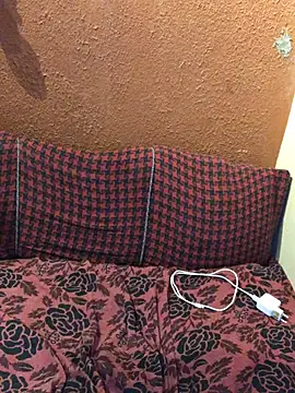 Snapshot of maluzinha2023 chatting on 01/12/26, 10:26 maluzinha2023 online show from 01/12/26, 10:26