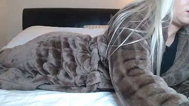 EnglishRosa online show from 03/10/26, 04:23