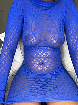 Snapshot of Ravishing_Rubi chatting on 05/26/26, 08:32 Ravishing Rubi online show from 05/26/26, 08:32