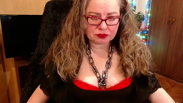 Miss Tress online show from 12/01/24, 05:13