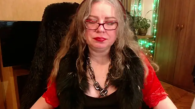 Miss Tress online show from 01/12/25, 03:28