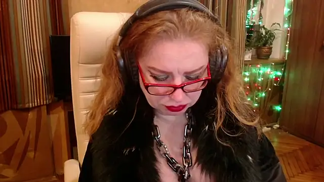 Miss Tress online show from 11/02/25, 11:51