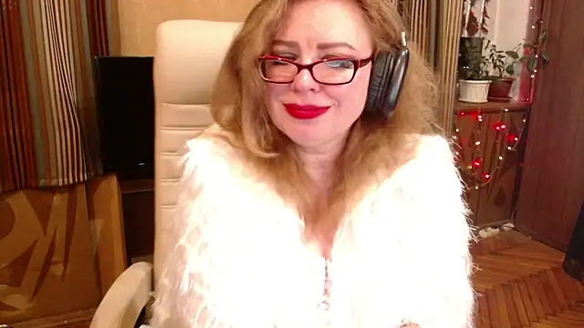 Miss Tress online show from 07/08/26, 09:30
