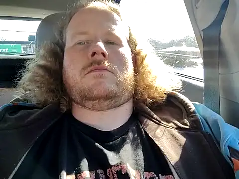 Snapshot of Barrentine88 chatting on 02/17/25, 03:20 Barrentine88 online show from 02/17/25, 03:20