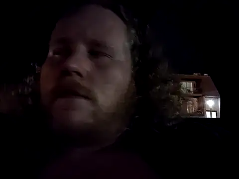 Snapshot of Barrentine88 chatting on 03/19/25, 06:03 Barrentine88 online show from 03/19/25, 06:03