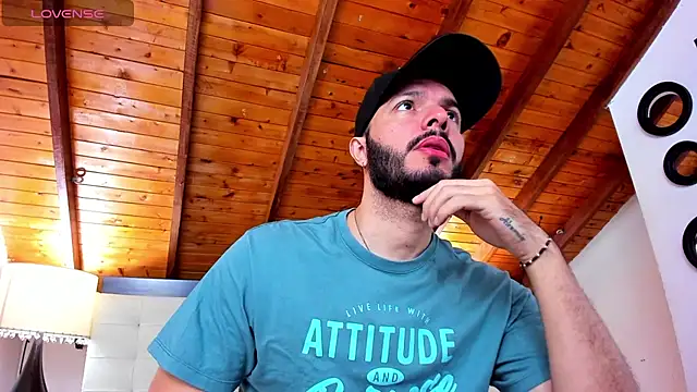 Tom Bailey online show from 11/29/25, 12:41