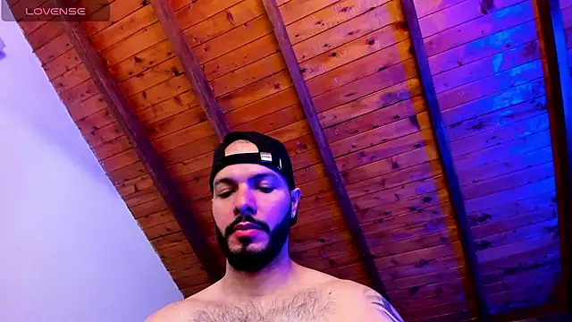 Snapshot of Tom_Bailey chatting on 02/02/26, 12:37 Tom Bailey online show from 02/02/26, 12:37