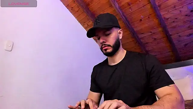 Snapshot of Tom_Bailey chatting on 02/27/26, 12:38 Tom Bailey online show from 02/27/26, 12:38