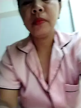 Lanyingxin18 online show from 11/16/25, 08:25