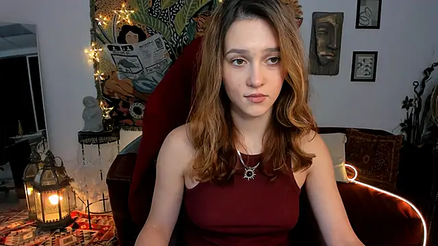 LolaLemona online show from 12/07/24, 12:35