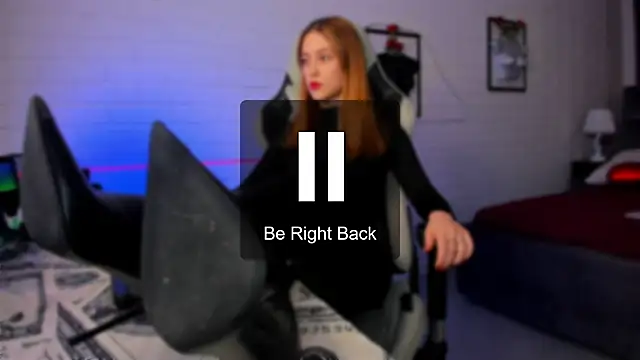 LolaLemona online show from 02/24/25, 02:04