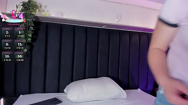 AllisonRoberts  online show from 09/14/25, 01:27