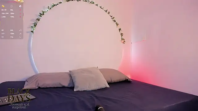 AllisonRoberts  online show from 11/26/25, 11:33