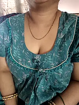 cuteyqueen online show from 02/03/26, 06:40