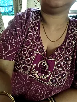 cuteyqueen online show from 02/19/26, 10:44