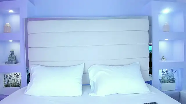 JessyEvans online show from 03/08/25, 07:42