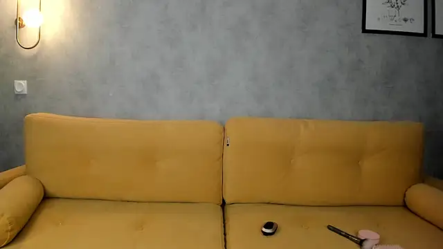 krstn  online show from 05/20/26, 09:54