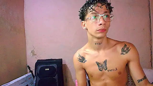 Snapshot of mateodeamjo chatting on 07/10/26, 05:56 mateodeamjo online show from 07/10/26, 05:56