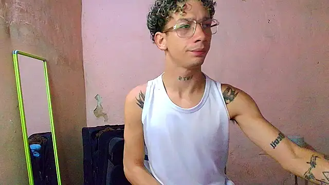 Snapshot of mateodeamjo chatting on 07/22/26, 06:38 mateodeamjo online show from 07/22/26, 06:38