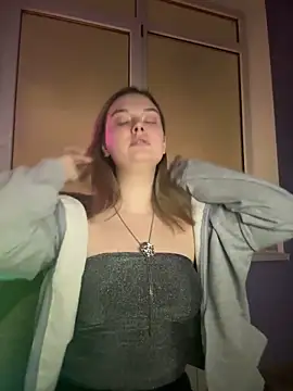 Snapshot of Jenice_lovely chatting on 01/12/25, 04:08 Jenice lovely online show from 01/12/25, 04:08