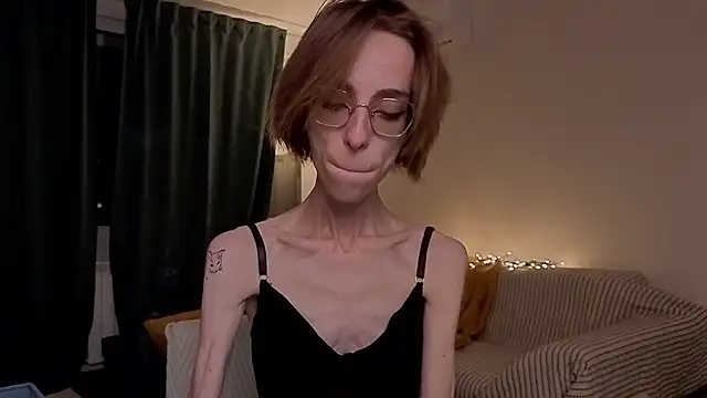 Snapshot of amber_quell_here chatting on 02/05/26, 05:17 amber quell here online show from 02/05/26, 05:17