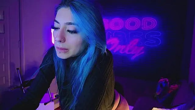 AriaVoss online show from 01/08/25, 02:35