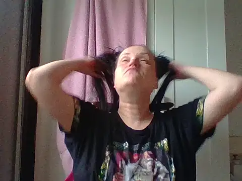  squirty cum lady  online show from 02/22/25, 08:18