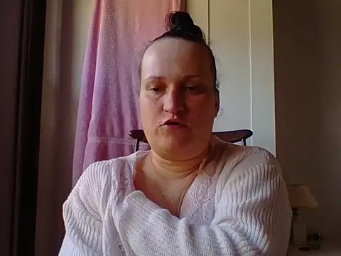  squirty cum lady  online show from 03/10/25, 10:37