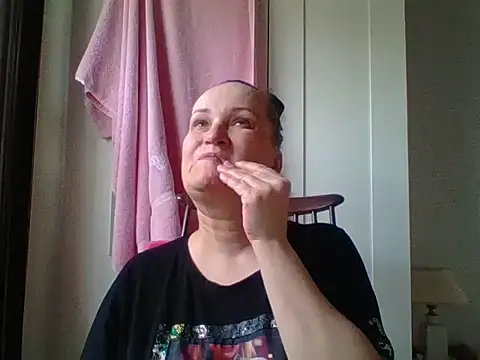  squirty cum lady  online show from 03/13/25, 07:42