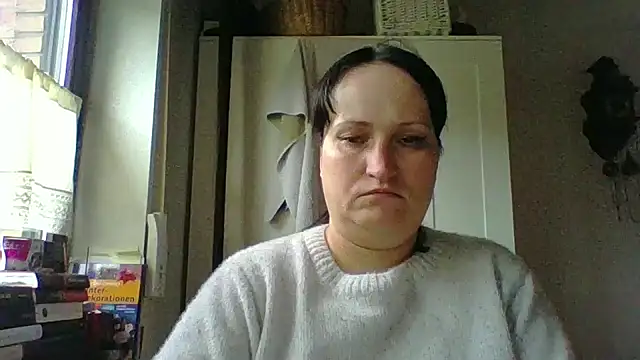  squirty cum lady  online show from 12/22/25, 02:25