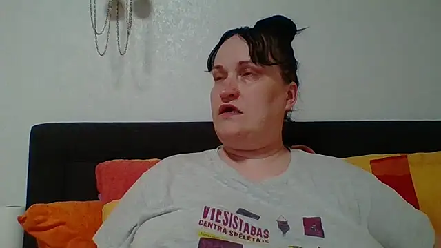  squirty cum lady  online show from 06/17/26, 08:21