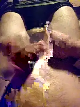 Snapshot of NochnoyGest chatting on 10/05/25, 07:45 NochnoyGest online show from 10/05/25, 07:45