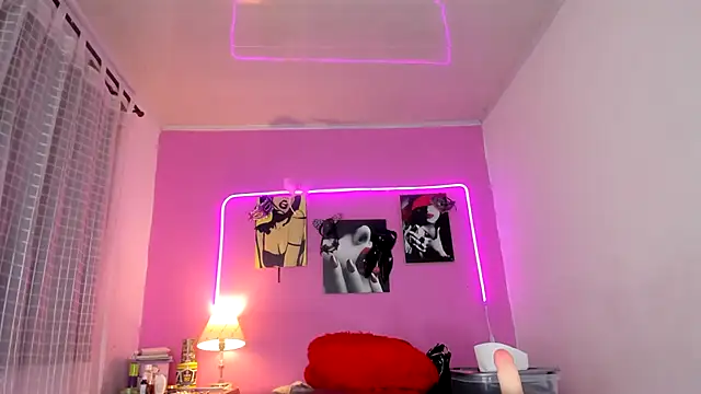 Niki Fox111 online show from 03/05/25, 12:11