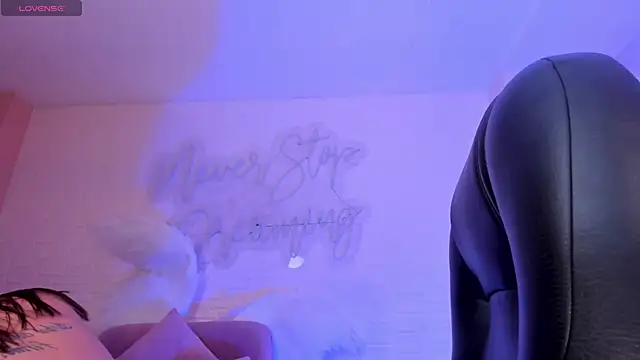 AllyJensen online show from 02/09/25, 09:05