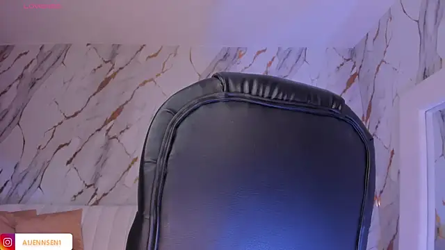 AllyJensen online show from 02/18/25, 01:00